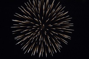 fireworks-2946227_640